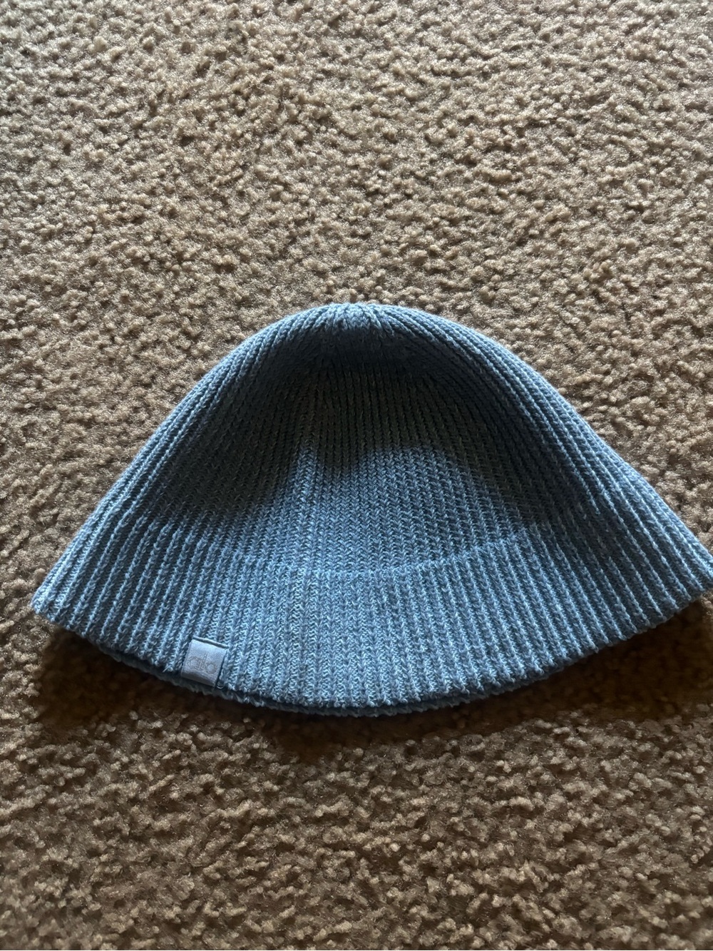 ALO YOGA Women's Blue Denim Knit Cloche Bell Shaped Hat